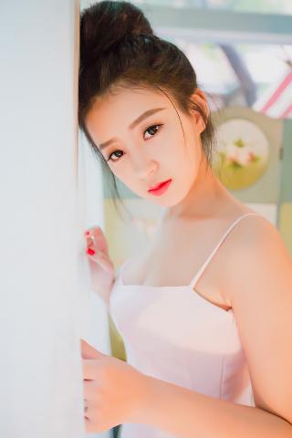 惊！我女朋友的母亲ID中字，背后竟藏着这些秘密？